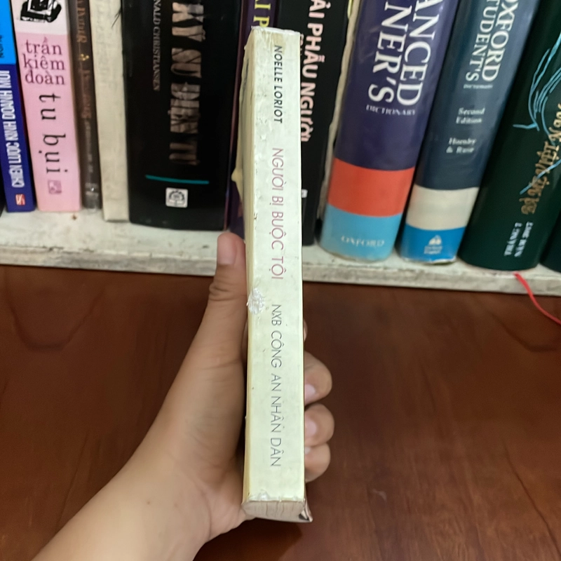 II Tựa sách: Người Bị Buộc Tội - NOELLE LORIOT - 2002 549282