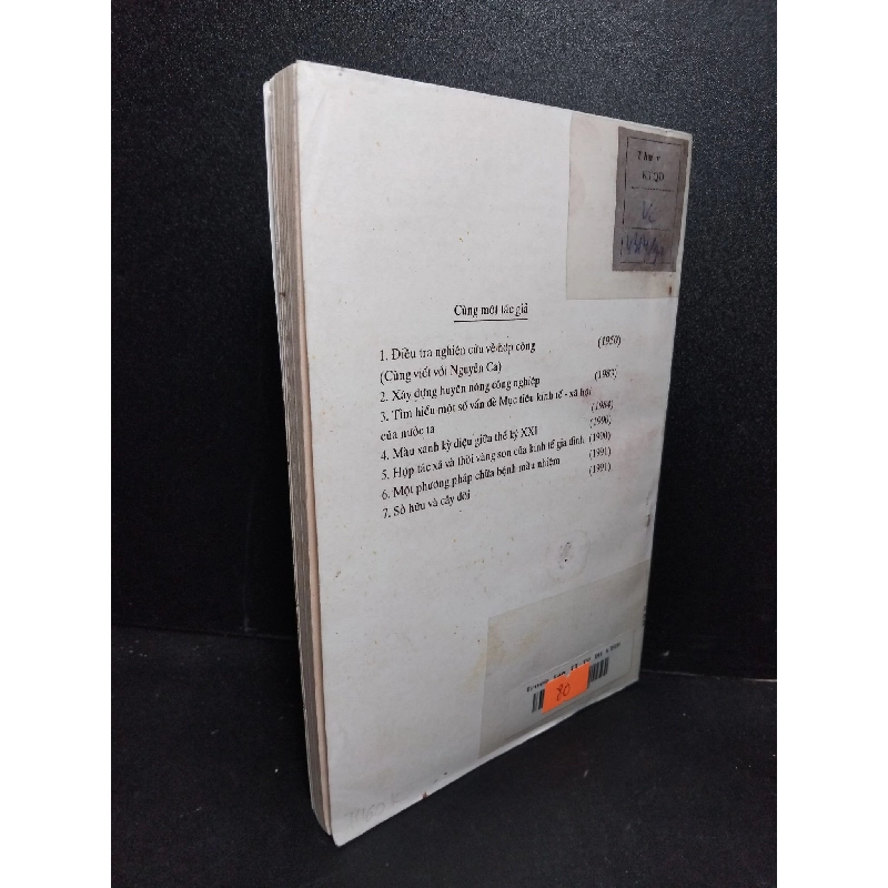 Cuộc cách mạng nâu đang tiếp bước mới 70% ố có dấu mộc trang đầu 1992 Trần Đức HCM2103 LỊCH SỬ - CHÍNH TRỊ - TRIẾT HỌC 918453