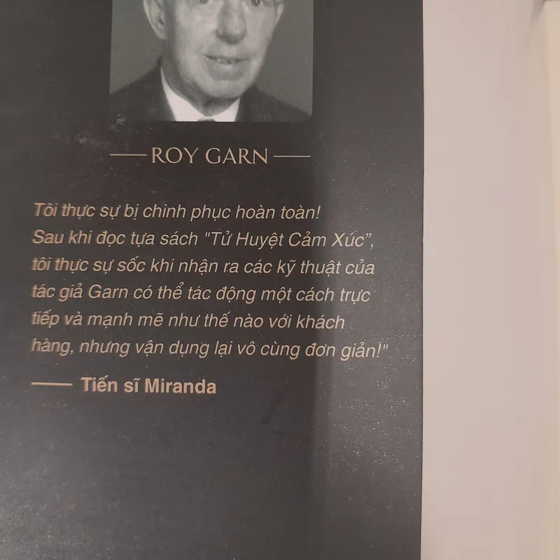 Tử huyệt cảm xúc 569801