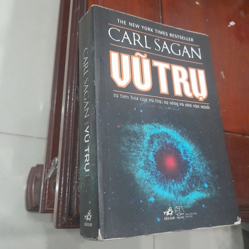 Carl Sagan - VŨ TRỤ, sự tiến hóa, sự sống và nền văn minh 525334