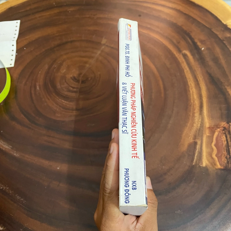 [Có Chữ Ký Tác Giả] - Tựa sách: Phương Pháp Nghiên Cứu Kinh Tế & Viết Luận Văn Thạc Sĩ 463655