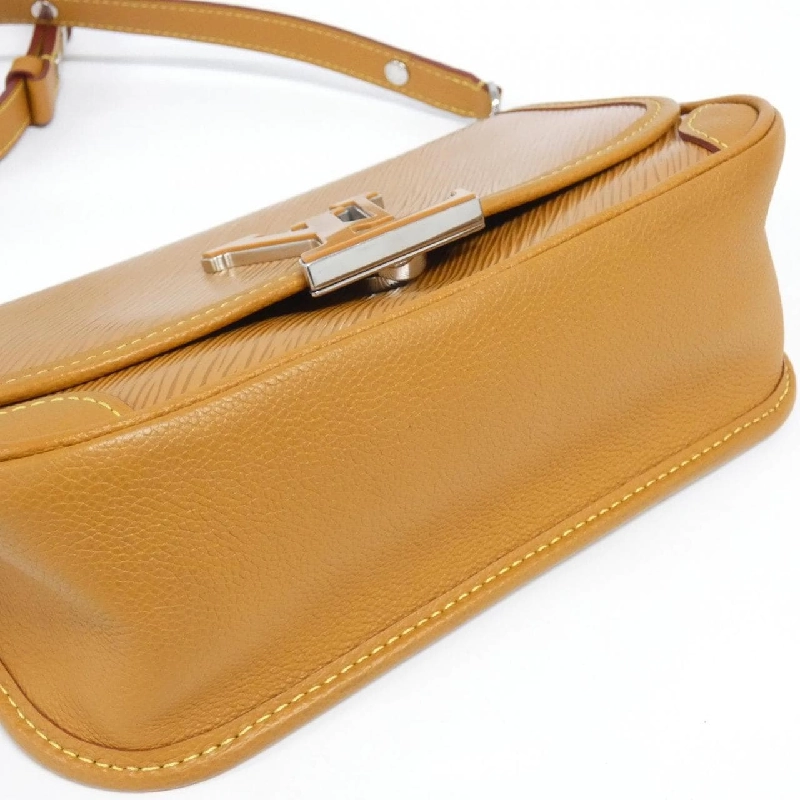 Túi xách vai Louis Vuitton Epi Busi M59459 - Hàng hiệu Chính hãng 767101