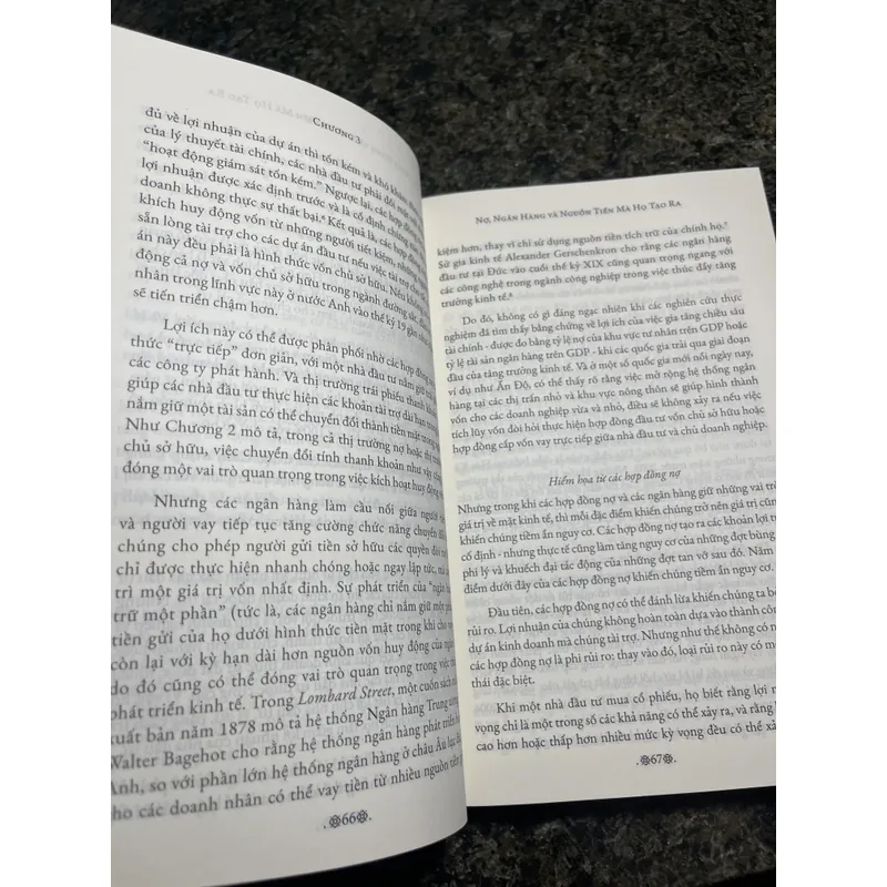 Nợ nần và quỷ dữ Adair Turner 705916