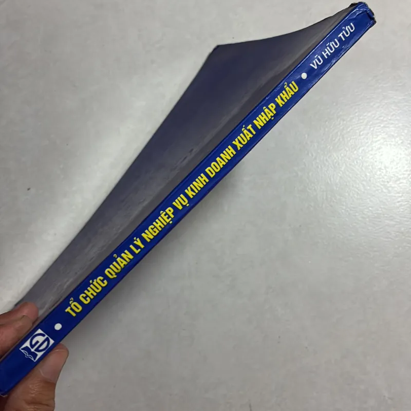 Tổ chức quản lý nghiệp vụ kinh doanh xuất nhập khẩu  800337