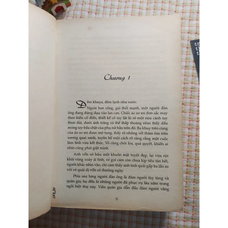 ĐEN TRẮNG - TRIÊU TIỂU THÀNH • Tiểu thuyết ngôn tình 763837