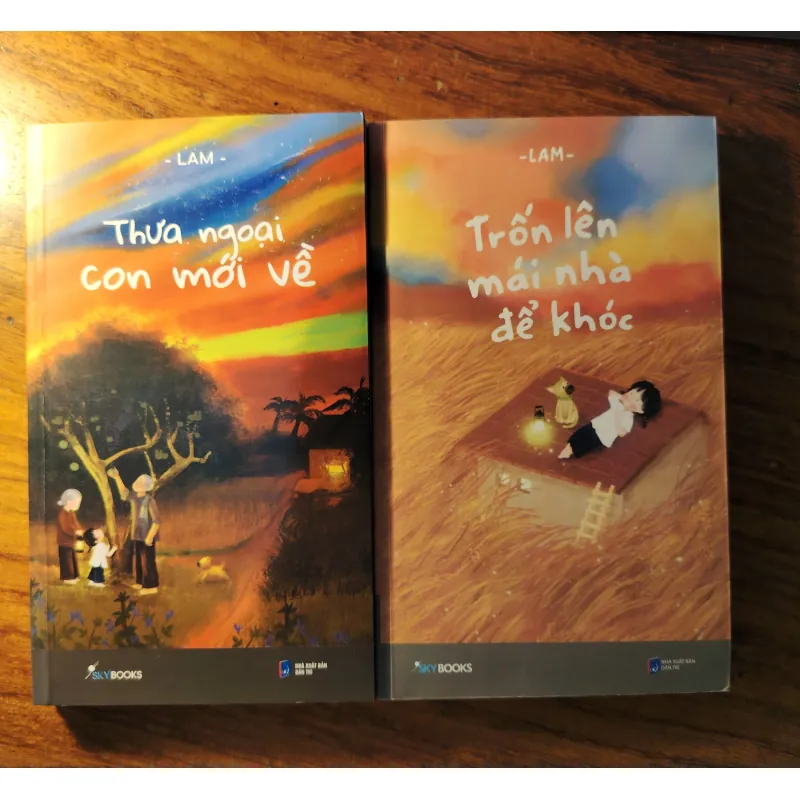 Combo sách Trốn lên mái nhà để khóc + Thưa ngoại con mới về - Lam (còn mới) 1029541