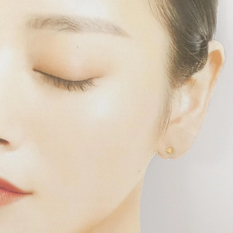 K18YG Bông tai - Hàng hiệu Chính hãng 869084