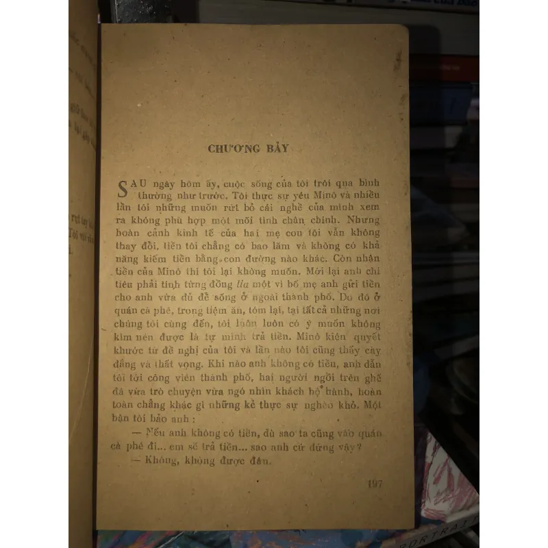 Cô gái thành Rôm - Moravia 958713