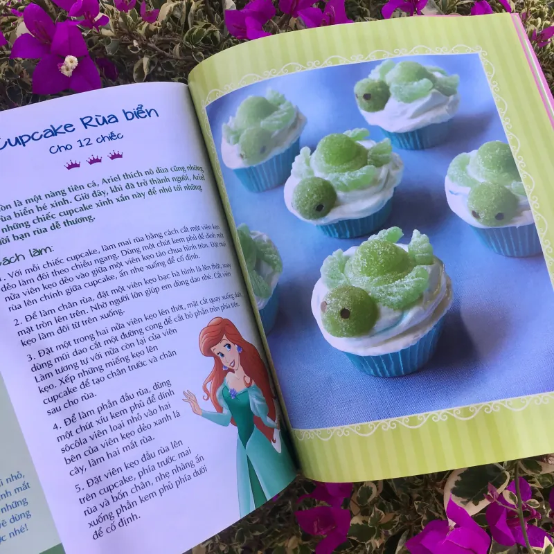 Sách làm bánh Vào bếp cùng công chúa 754139