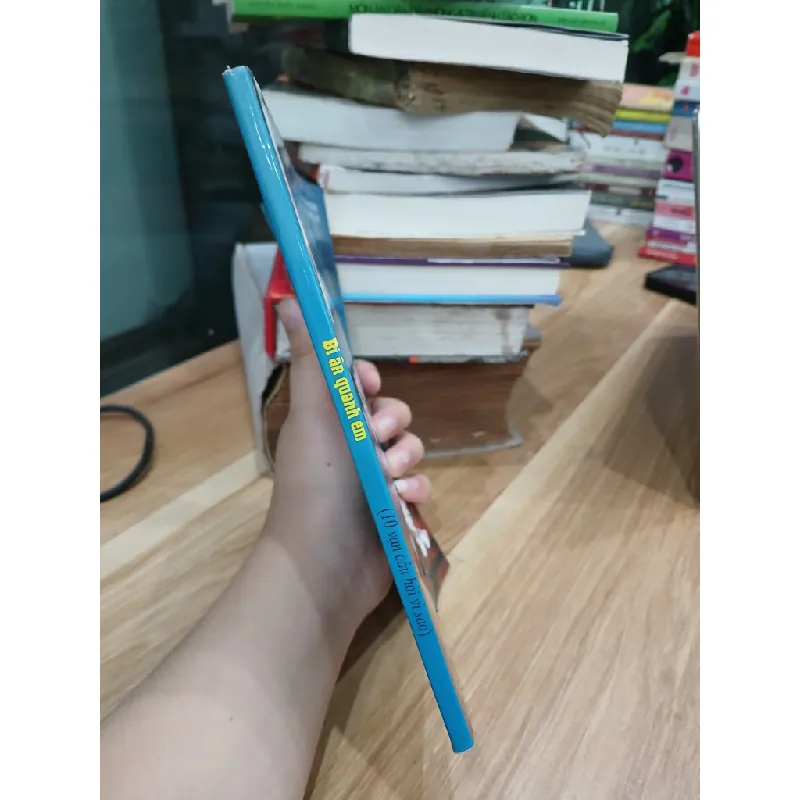 bí ẩn quanh em- Trần Trung Tính, Nguyễn Thị Hương Lan 699154