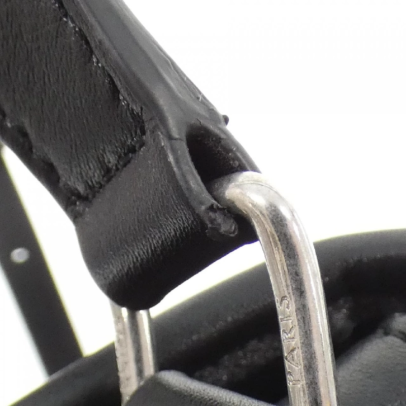 Túi xách vai Celine Medium Buzas 114453FH1 612649