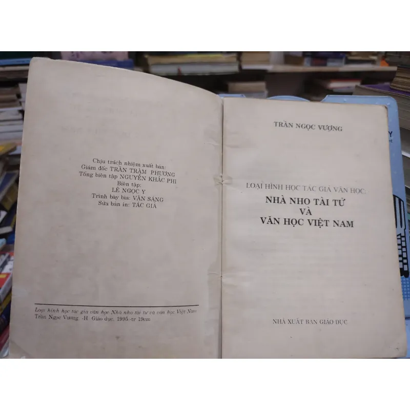 sách: Nhà nho tài tử và văn học Việt Nam - Trần Ngọc Vượng (A1) 567214