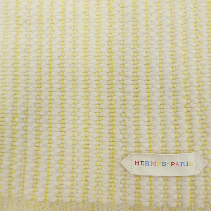 Khăn quàng HERMES - Hàng hiệu Authentic 835140