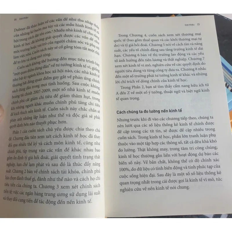 Hiểu thuật ngữ kinh tế để nắm bắt biến động thời cuộc - Philip Coggan 786514