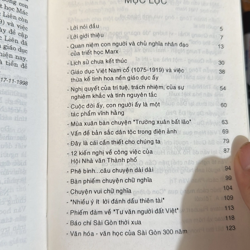 Tạp luận -  Mai Quốc Liên 479398