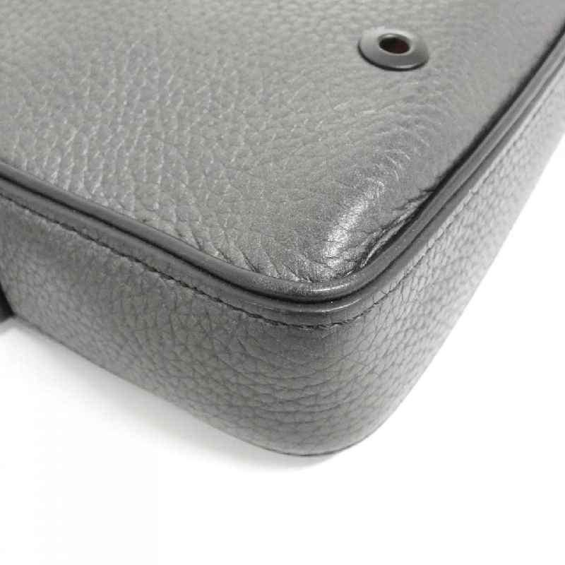 Túi đeo chéo Louis Vuitton Alpha M52767 613644