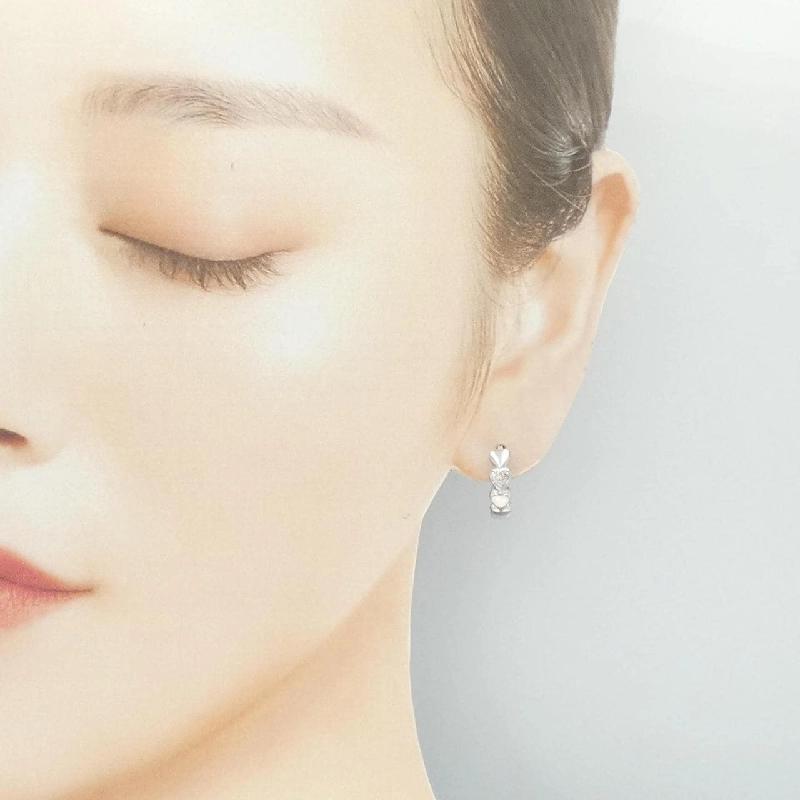 K14WG Bông tai kim cương hình trái tim 0.06CT - Hàng hiệu Chính hãng 870138