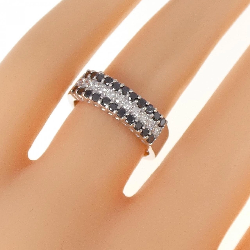 Nhẫn kim cương K18WG 0.41CT 670849