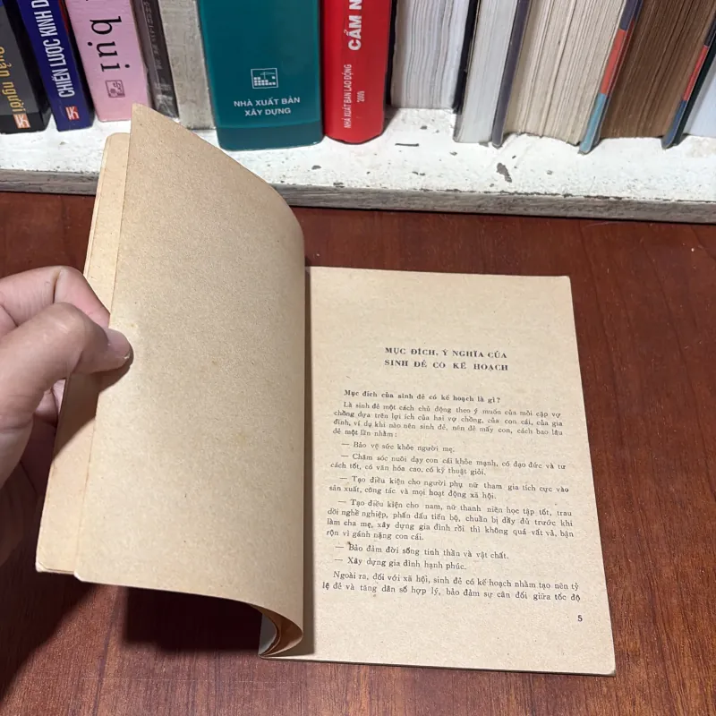 II Sách Xưa: Hỏi Đáp Về Sinh Đẻ Có Kế Hoạch - 1977 755382