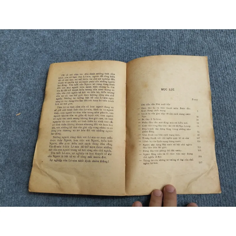 V.I.LÊ - NIN TIỂU SỬ VẮN TẮT 689597