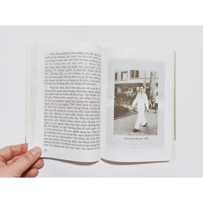 Phạm Xuân Ẩn - Tên Người Như Cuộc Đời 779942