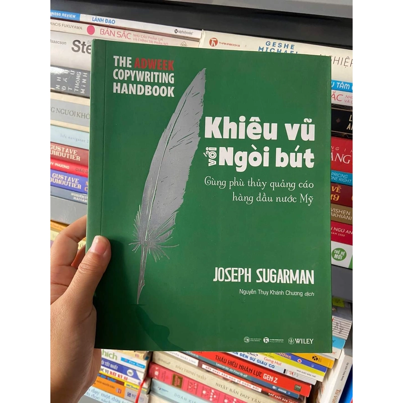 Khiêu vũ với ngòi bút 314547