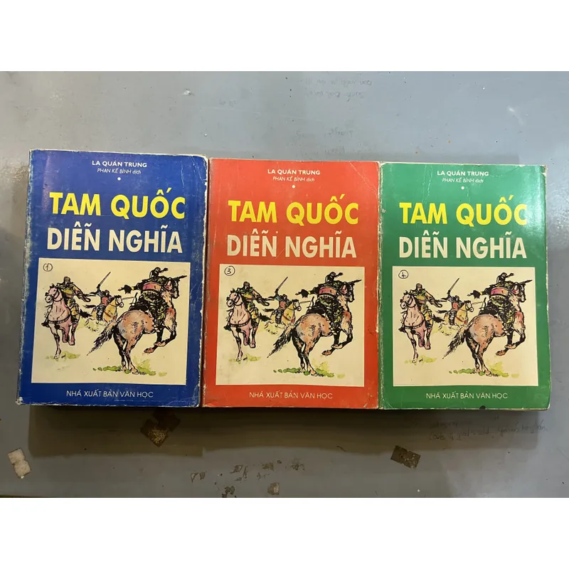 TAM QUỐC DIỄN NGHĨA - LA QUÁN TRUNG (3 cuốn) 734904
