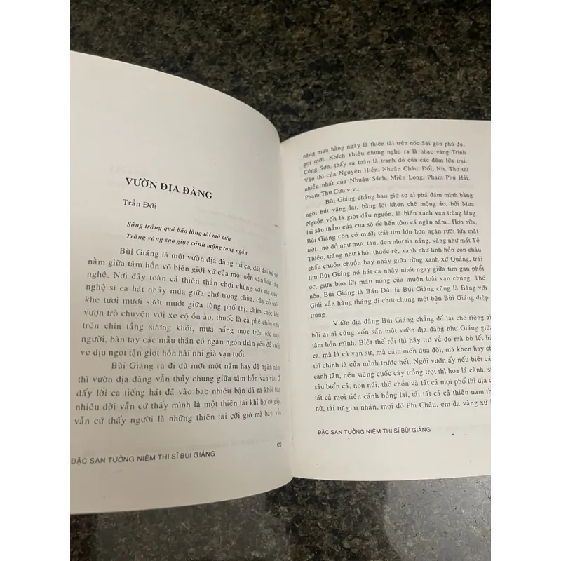 Đặc san tưởng niệm 5 năm ngày mất thi sĩ Bùi Giáng 674223