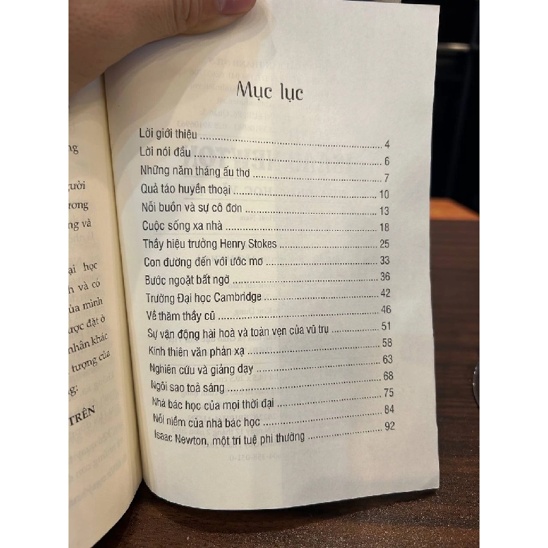 Isaac Newton, một trí tuệ phi thường - Không rõ 930705