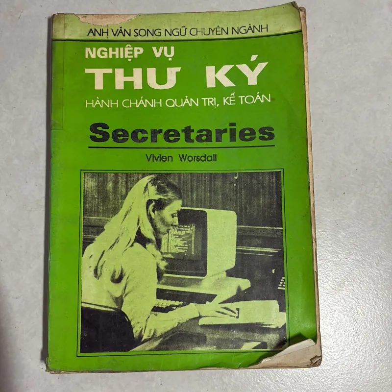 Nghiệp vụ thư ký hành chánh quản trị, kế toán 779129