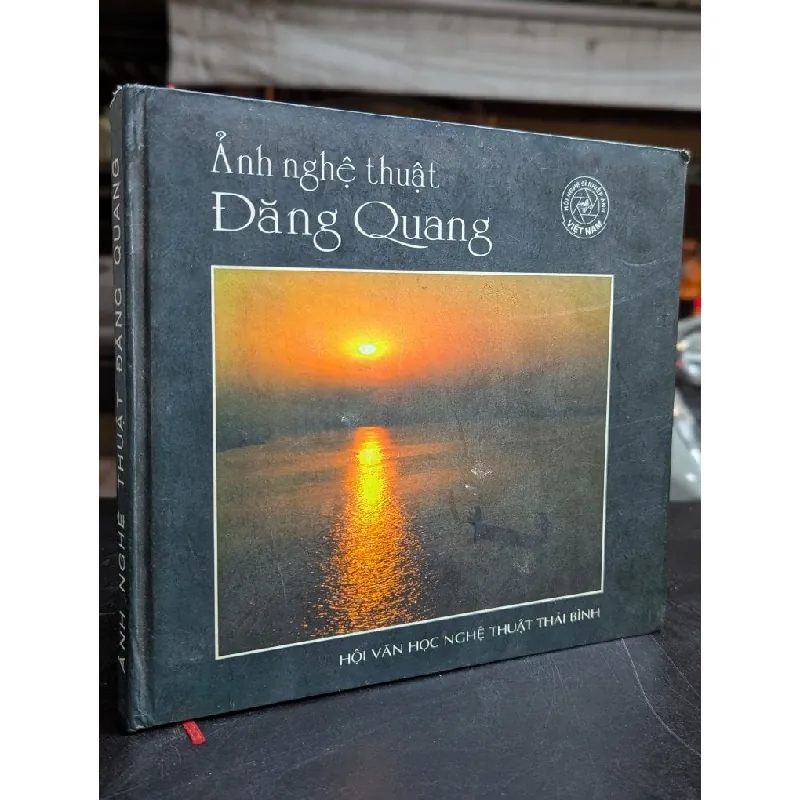 Ảnh nghệ thuật Đăng Quang 698237