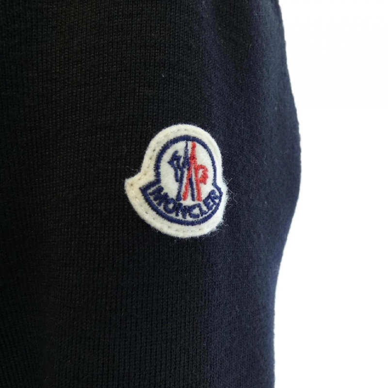 Moncler MONCLER 10939B50800 Áo khoác lông 632992