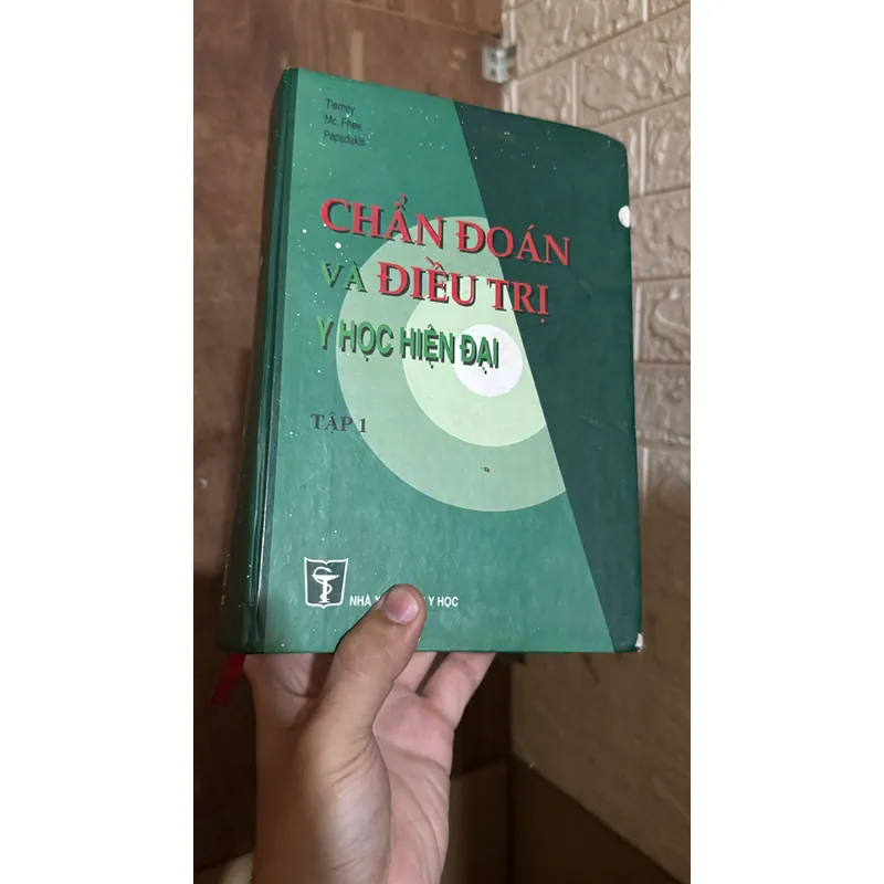 Chẩn đoán và điều trị - sách y học dày cộm -Th1 719890
