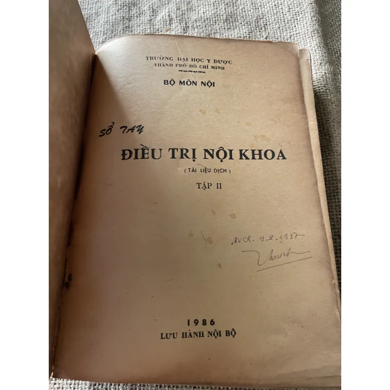 Số tay điều trị nội khoa tập 2-  tài liệu dịch từ nước ngoài 789635