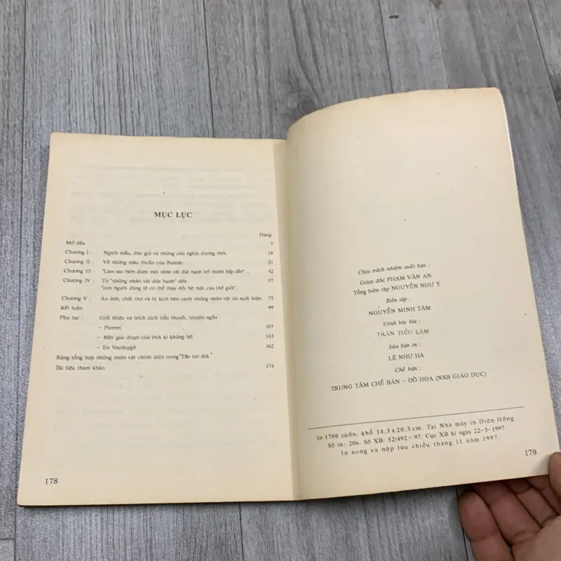Banzac và cuộc săn tìm nhân vật chính diện trong bộ tấn trò đời. 7b3 783523