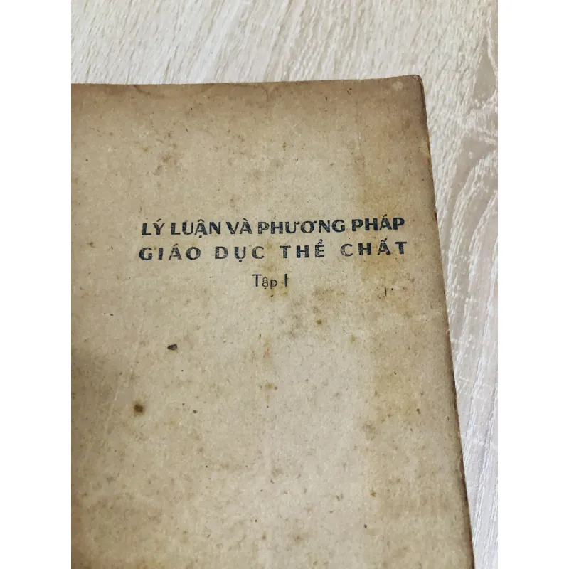 Lý luận và phương pháp giáo dục thể chất - Lý luận và phương pháp giáo dục thể thao 1041716