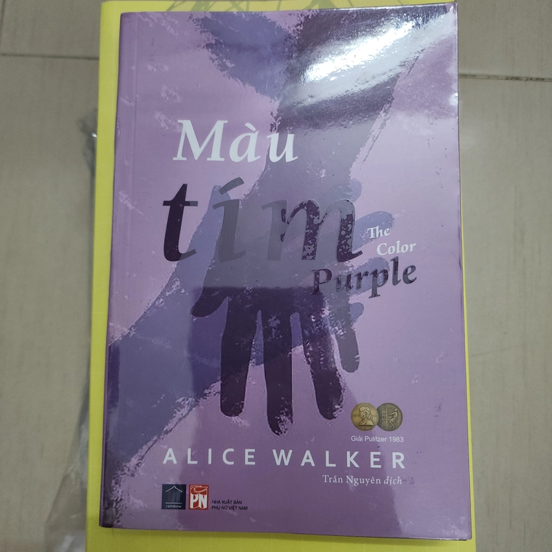 Sách Màu tím The color purple của Alice Walker mới 99% 499683