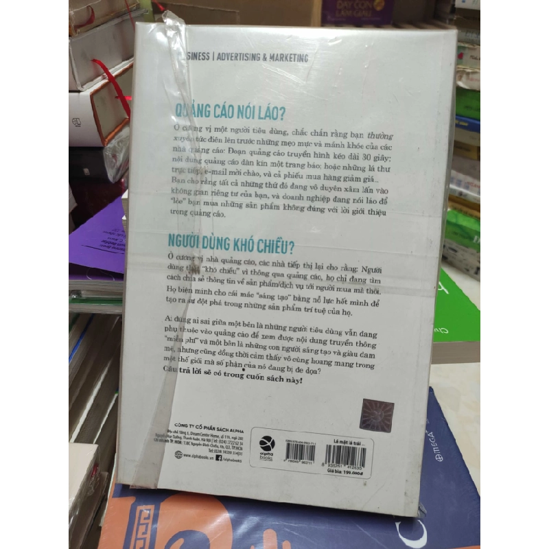[Phiên Chợ Sách Cũ] Lá mặt lá trái trong ngành quảng cáo 2303 412187