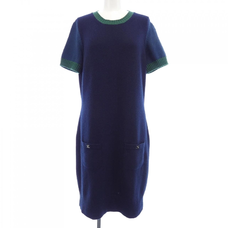 Chanel CHANEL Khóa xoay P42136K03185 Váy 647613