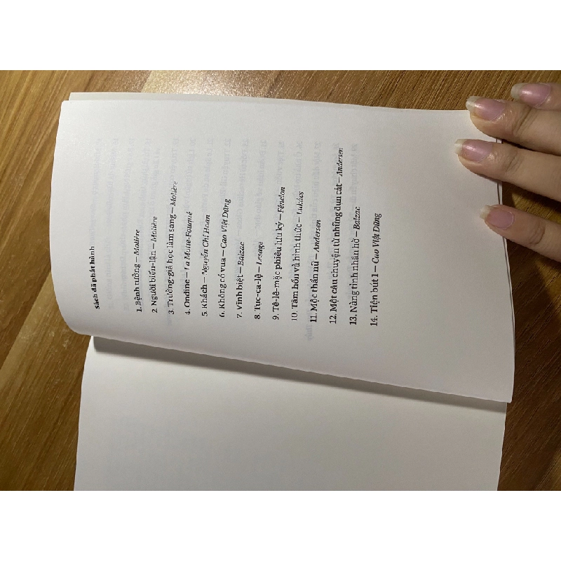 Giáo Dục Châu Âu (Romain Gary) 532253