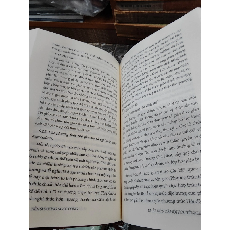 Nhập Môn: Xã Hội Học Tôn Giáo - Tiến sĩ Dương Ngọc Dũng 1019767
