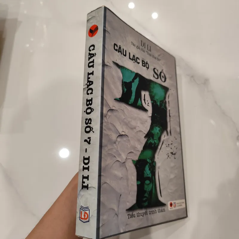 Câu lạc bộ số 7 612835