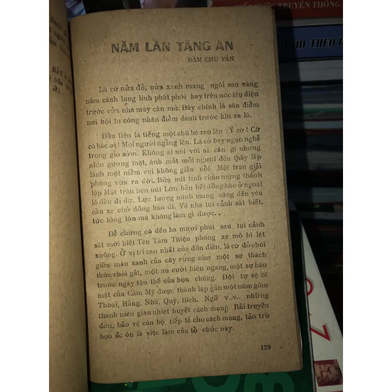 Người mẹ sinh cùng thế kỷ  786803