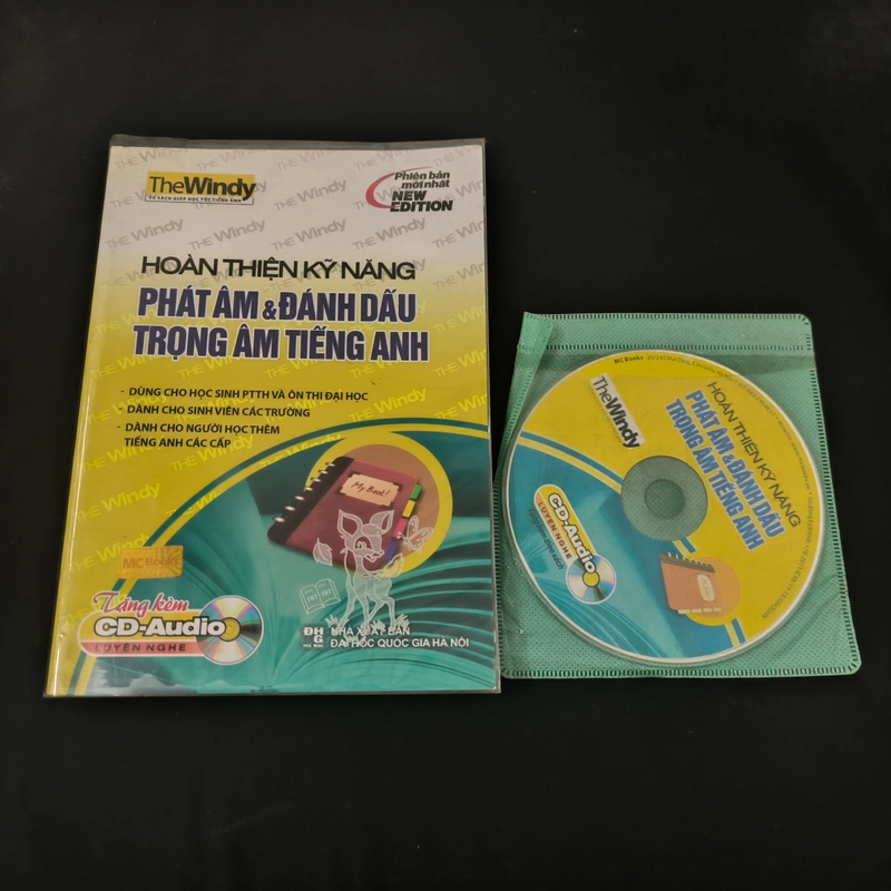 Hoàn thiện kỹ năng phát âm & đánh dấu trọng âm tiếng Anh (Tặng kèm CD) - The Windy 547941