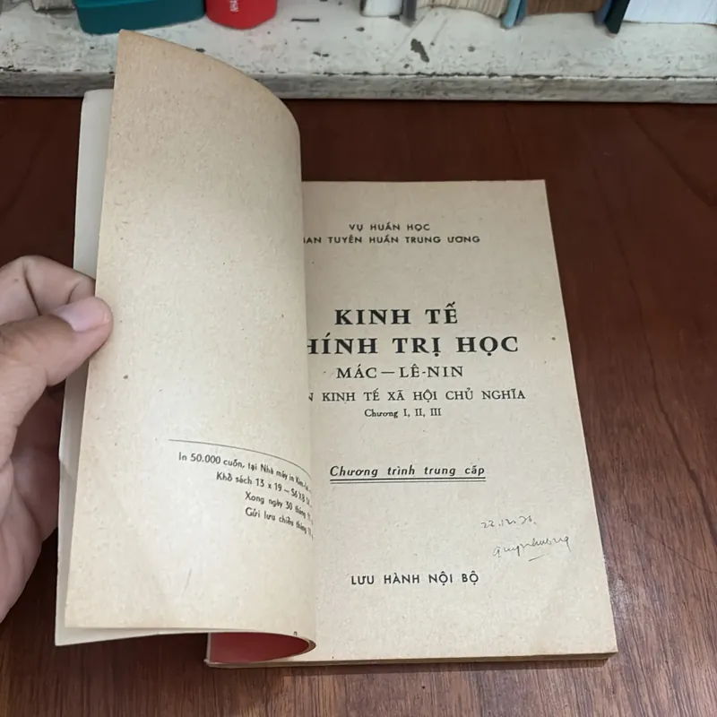 I Kinh Tế, Chính Trị Học Mác • Lê Nin _ Phần Kinh Tế Xã Hội Chủ Nghĩa - Vũ Huấn Học - 1975 603065