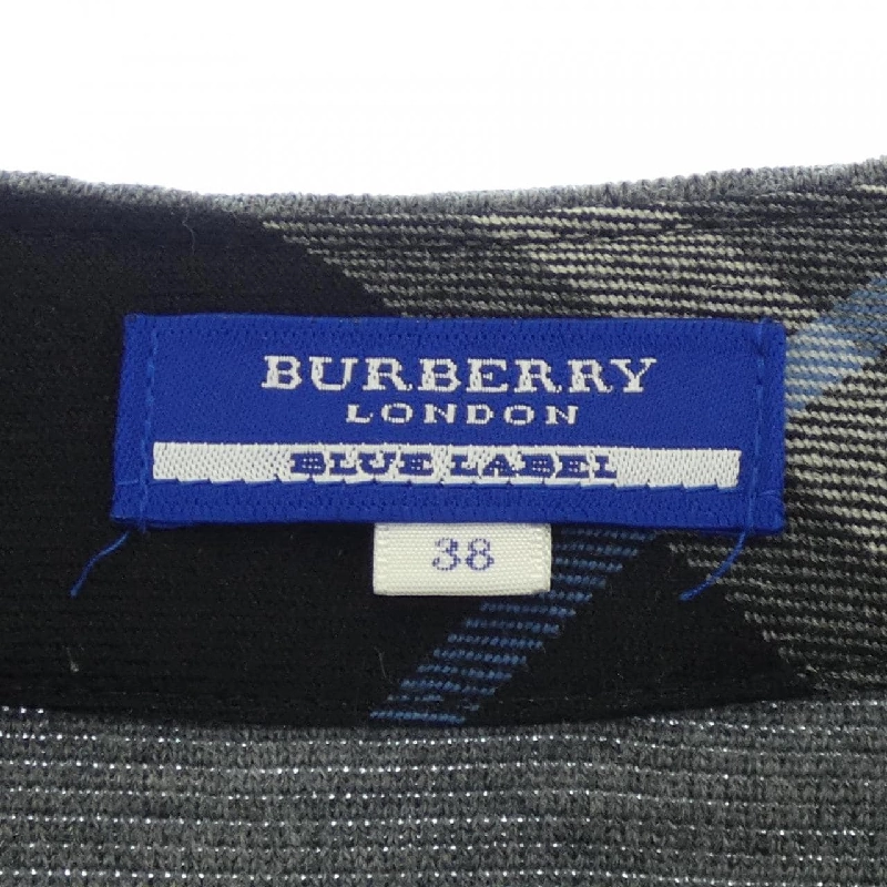 Đầm BURBERRY BLUE LABEL 651788