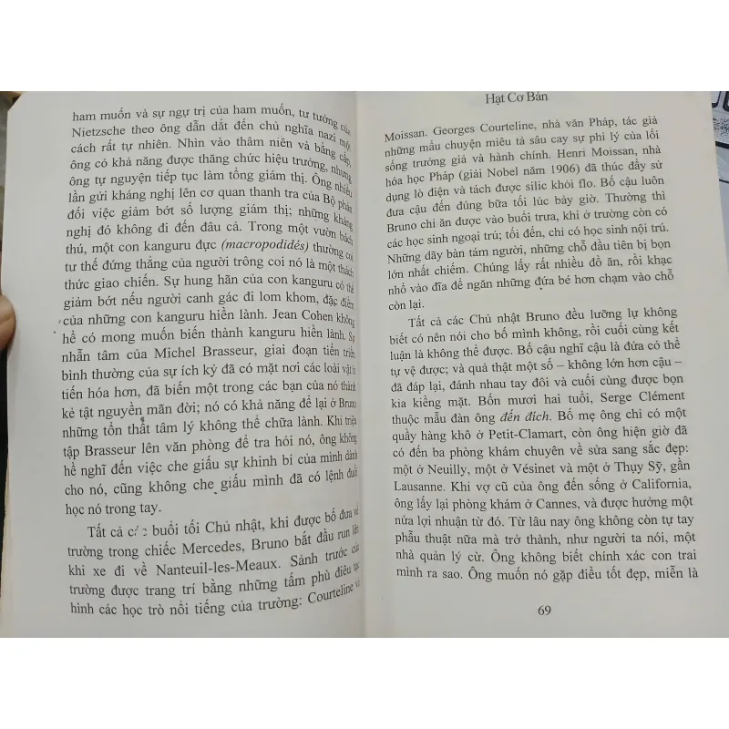 HẠT CƠ BẢN - MICHEL HOUELLEBECQ 593344