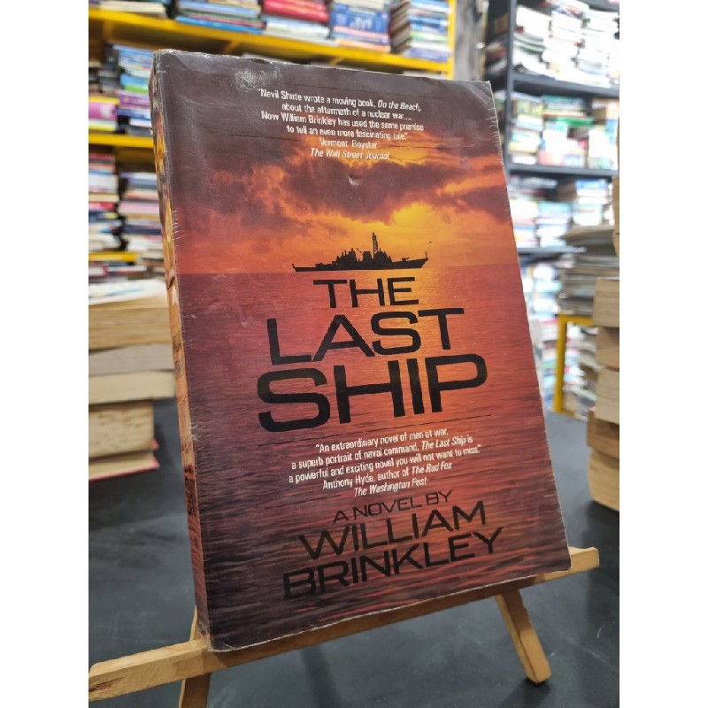 THE LAST SHIP (A Novel) - William Brinkley 139223