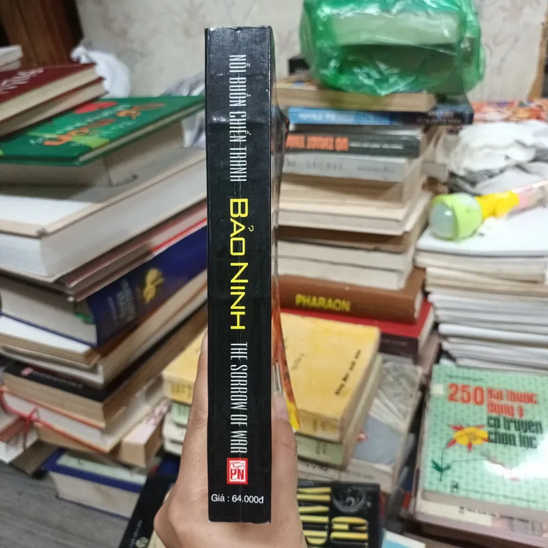 Nỗi Buồn Chiến Tranh- Bảo Ninh Bản Song Ngữ 633120