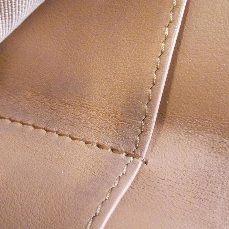 Ví Chanel Boy Chanel Line 84432 - Hàng hiệu Authentic 806171